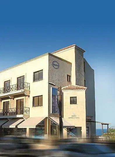 A photo of a commercial property situated near main roads.
